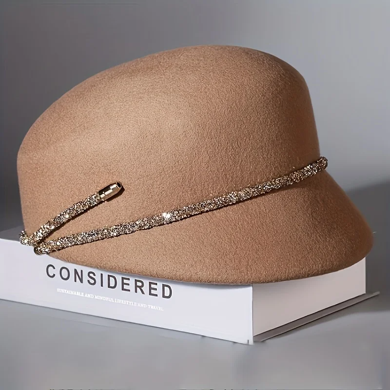 Equestrian hat with crystal band