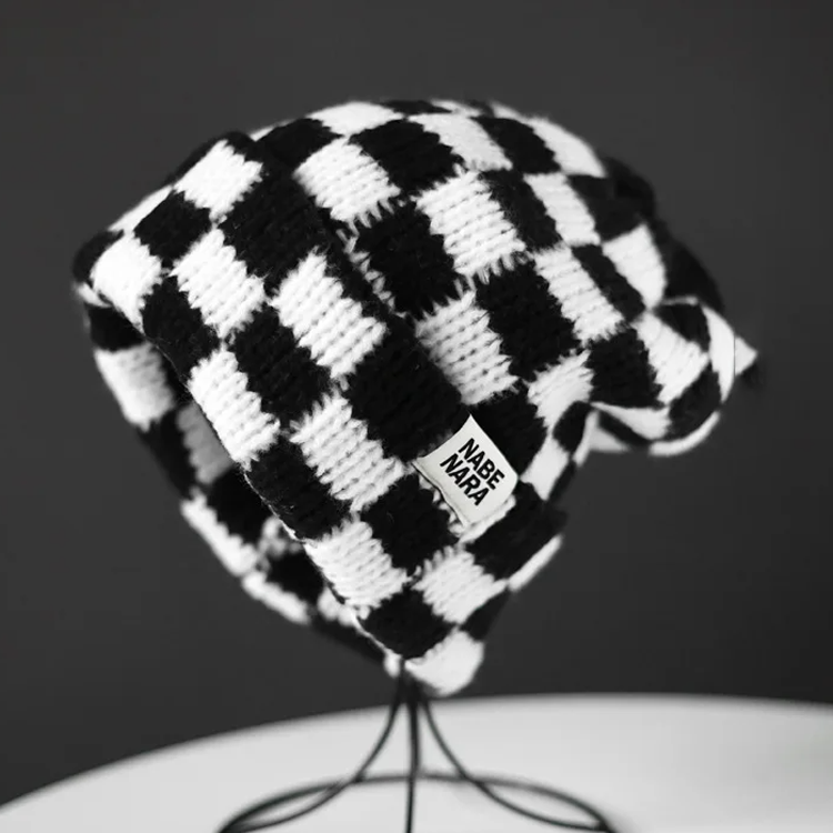 Checkered wool hat