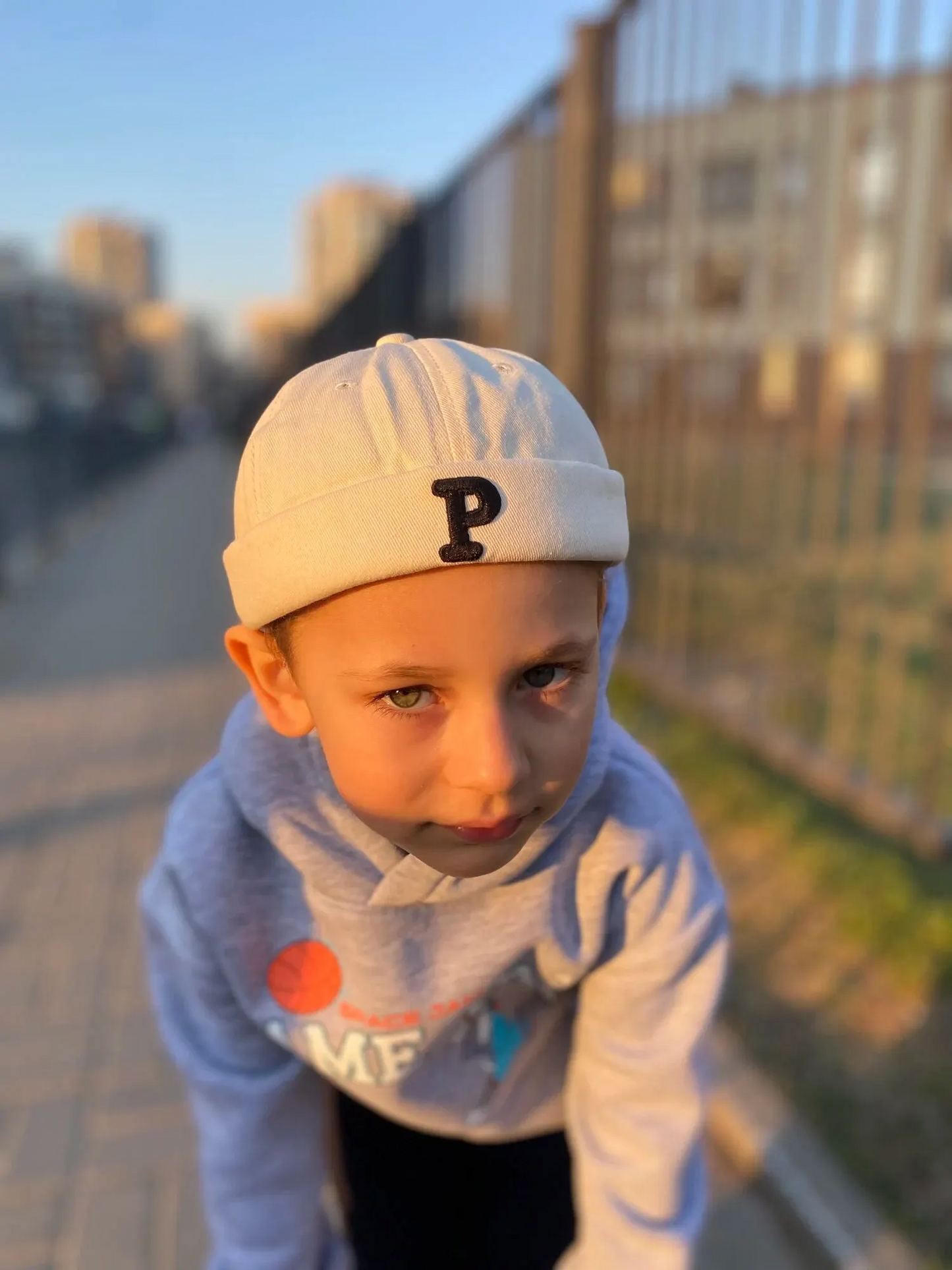 Docker Caps "P" for child